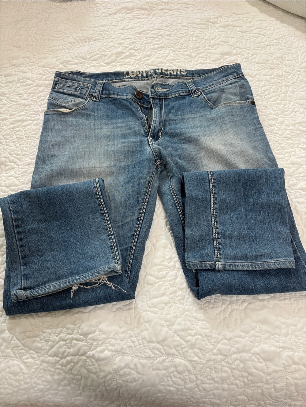 vintage Levi's 523 "Premium Denim" straight-fit jeans from the mid-2000s.